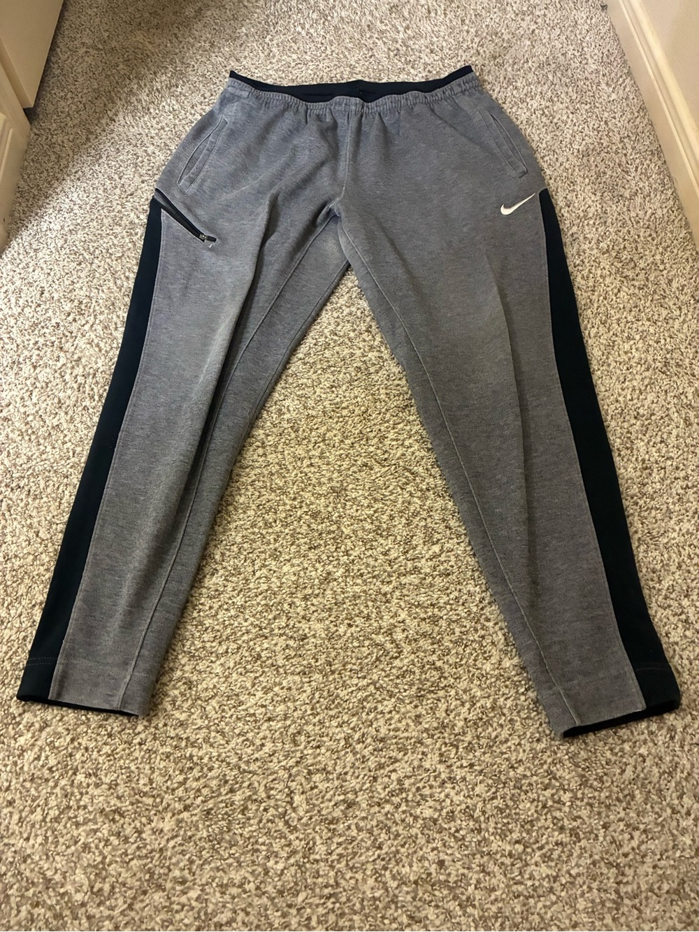 Nike Men’s XL Joggers
